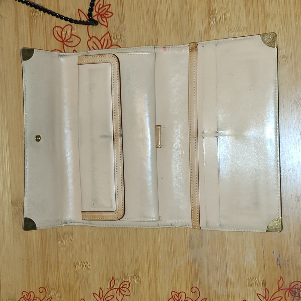 Louis Vuitton wallet - Picture 6 of 7